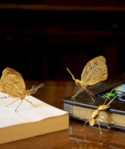 Decorative Table Scatters